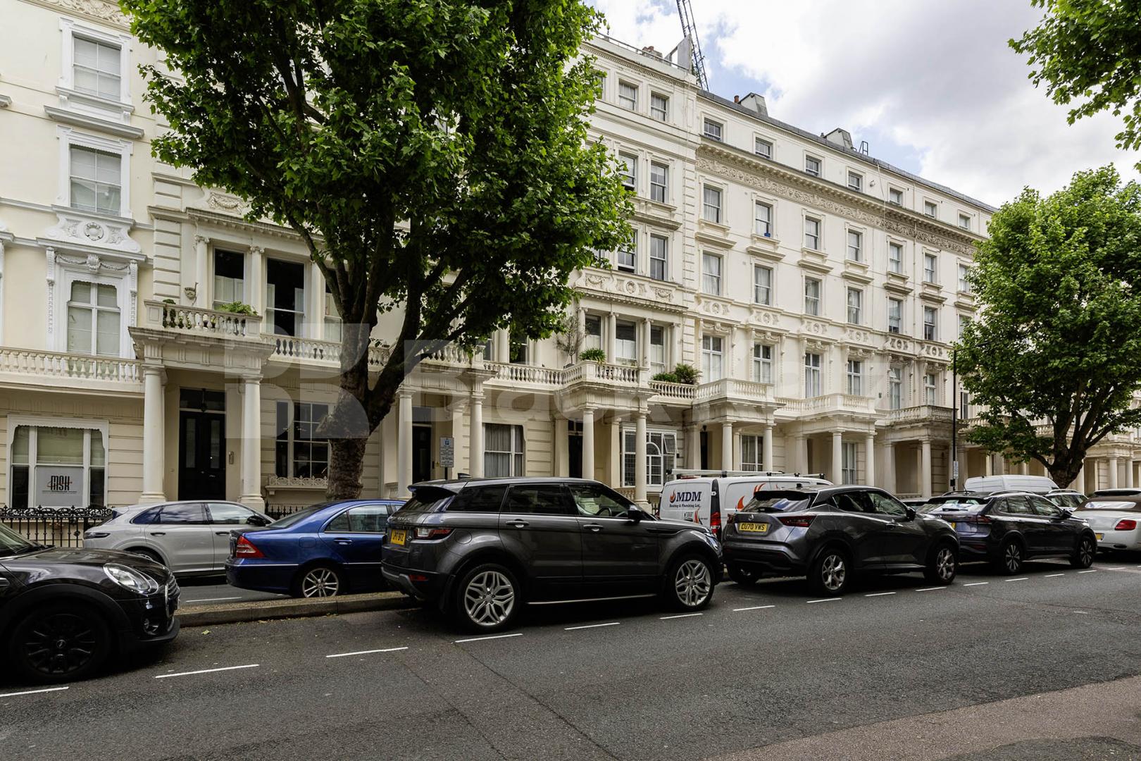 Stunning studio with a mezzanine level sleeping area mins to tube and hyde park Inverness Street, Hyde Park / Bayswater